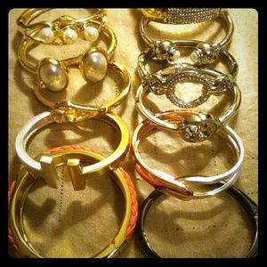 All about jewelry and accessories. Chic classy.